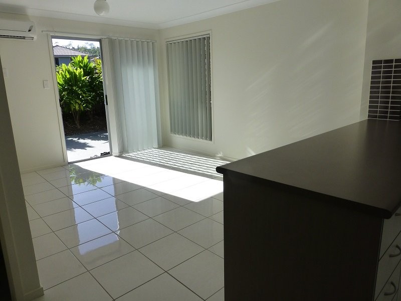 30 Carmarthen Circuit, Pacific Pines QLD 4211
