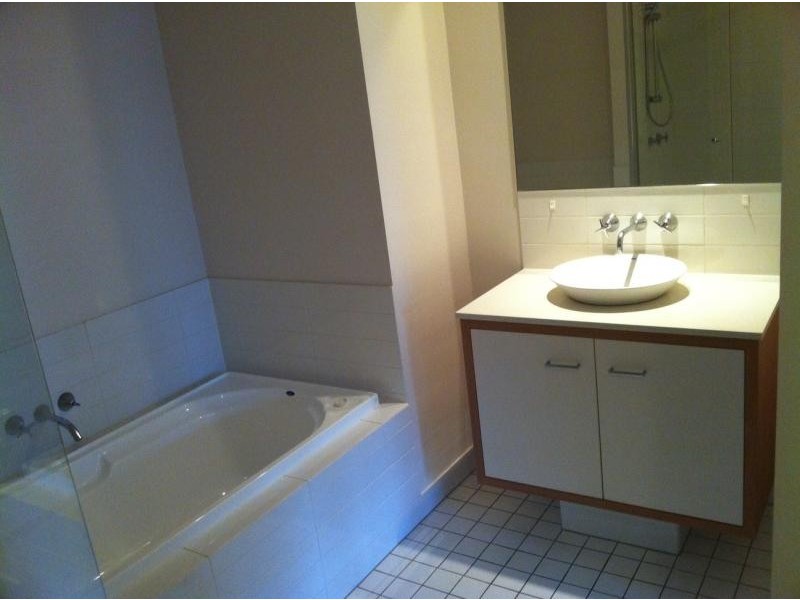 201 Varsity Parade, Varsity Lakes QLD 4227