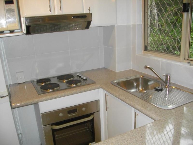 21/3 Whitmore Street, Taringa QLD 4068