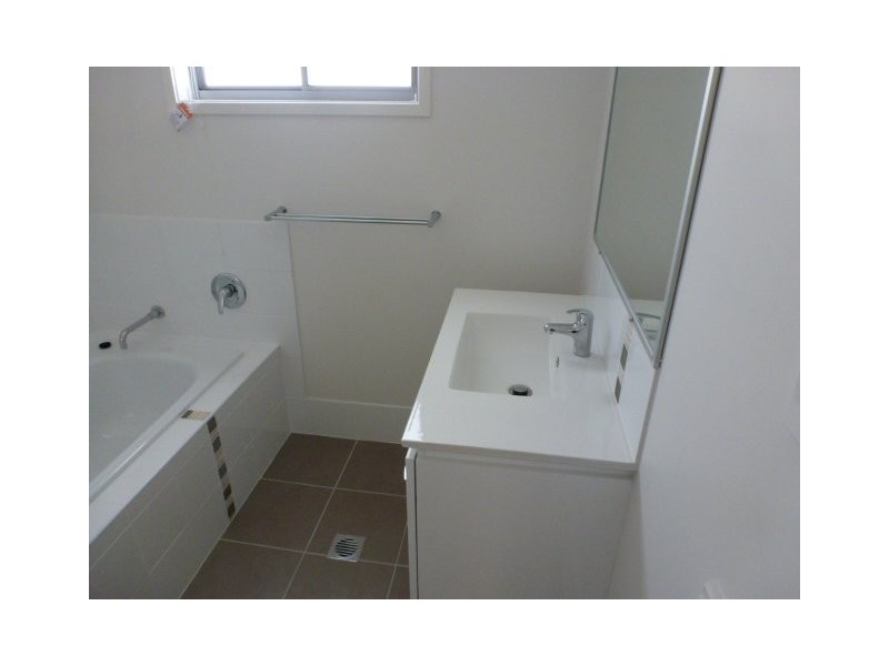 86 Carselgrove Ave, Fitzgibbon QLD 4018