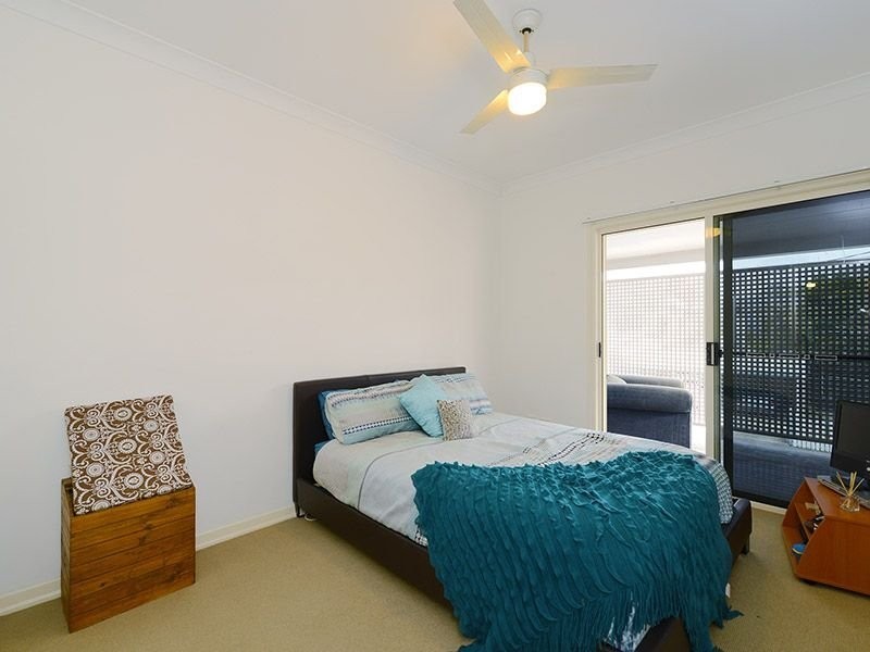28 Elliott Street, Kangaroo Point QLD 4169