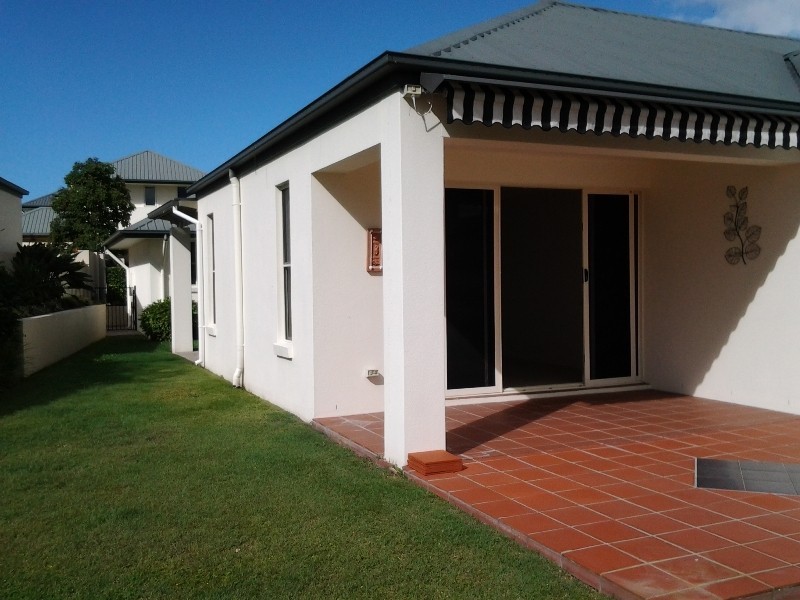Robina QLD 4226