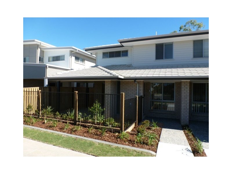86 Carselgrove Ave, Fitzgibbon QLD 4018