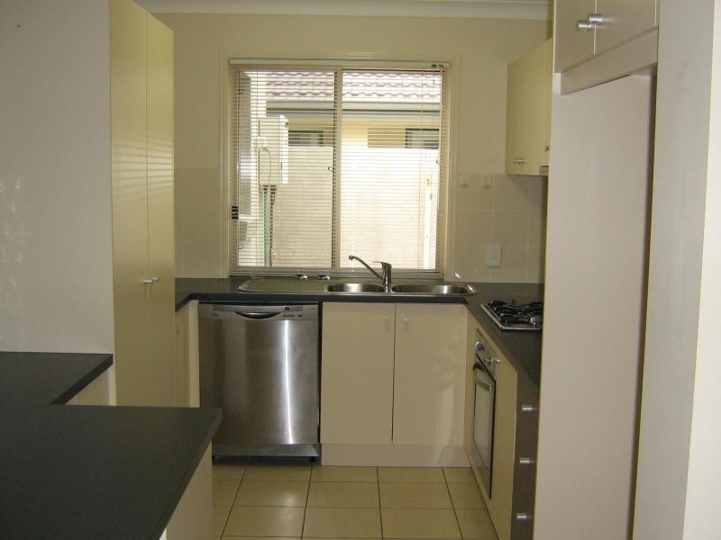 15 College Street, North Lakes QLD 4509