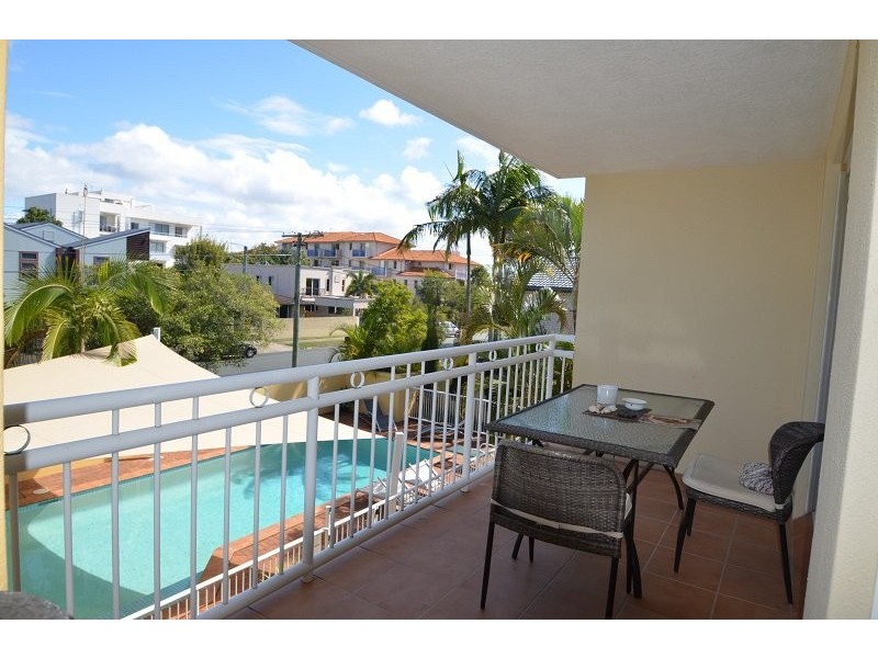 9/37 Mawarra Street, Chevron Island QLD 4217