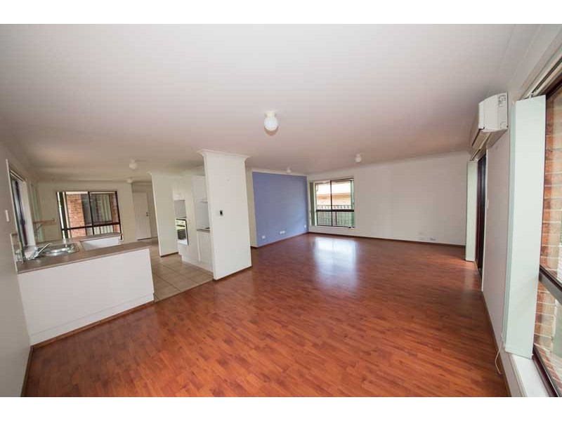 21 Alpine Street, Belmont QLD 4153