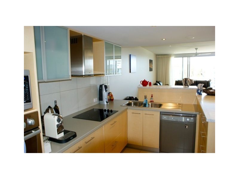 39/51 Grand Parade, Kawana Island QLD 4575