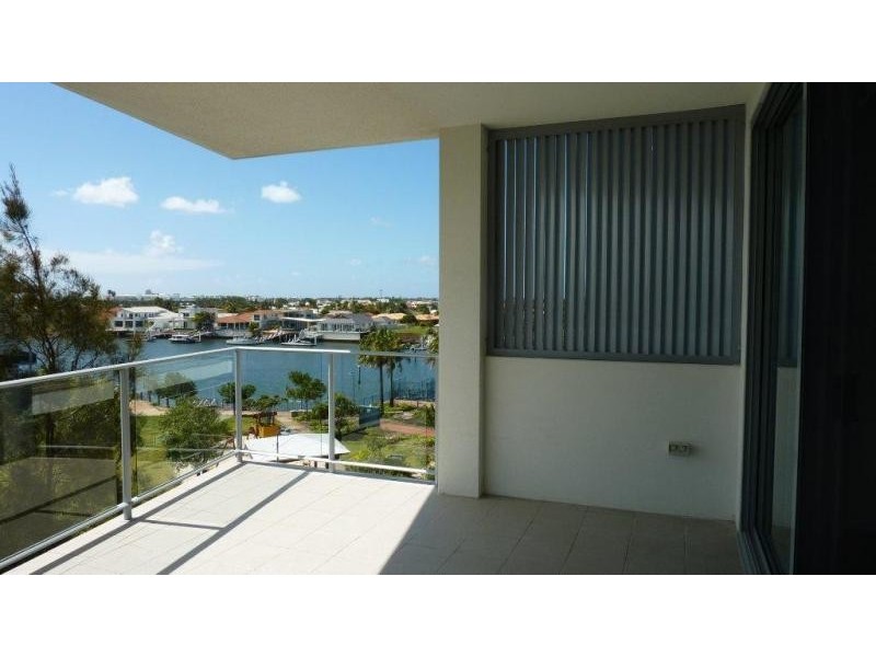 39/51 Grand Parade, Kawana Island QLD 4575