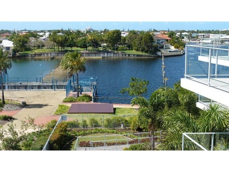 39/51 Grand Parade, Kawana Island QLD 4575