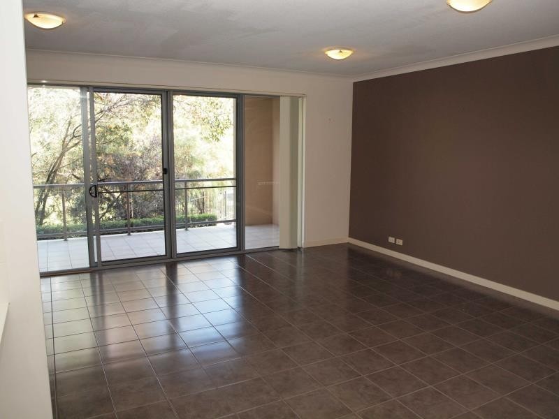 26/19 Carina Peak Drive, Varsity Lakes QLD 4227