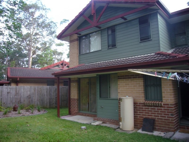 18 Batchworth Road, Molendinar QLD 4214