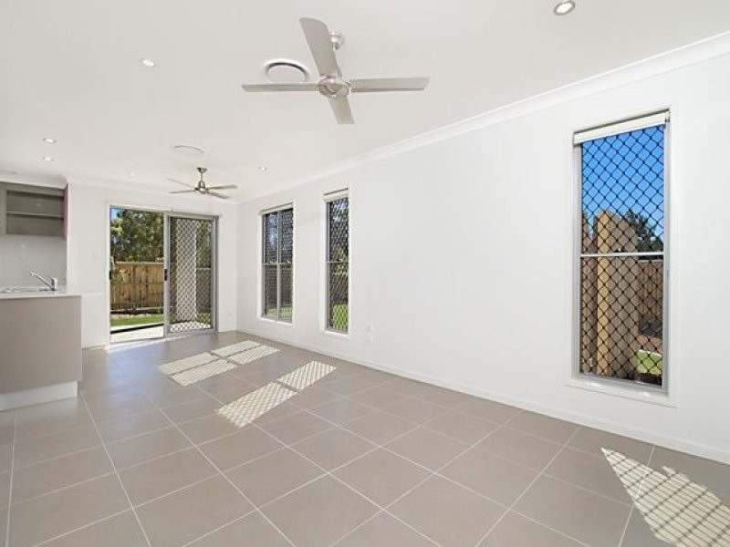 111 Cowie Rd, Fitzgibbon QLD 4018