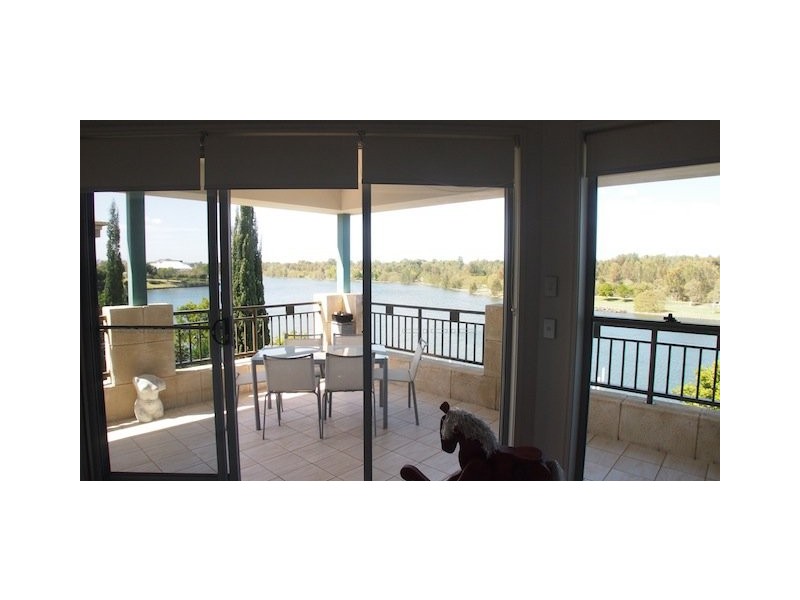 Quay South Drive, Carrara QLD 4211