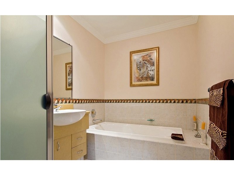 24/117 – 139 Palm Meadows Drive, Carrara QLD 4211