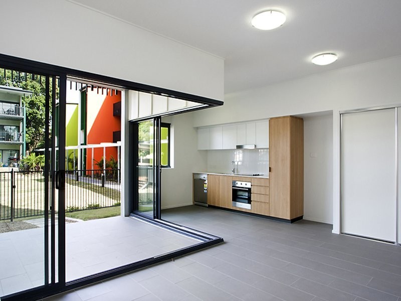 2 Garden Terrace, Newmarket QLD 4051