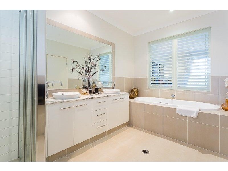 197/5 Easthill Drive,, Robina QLD 4226