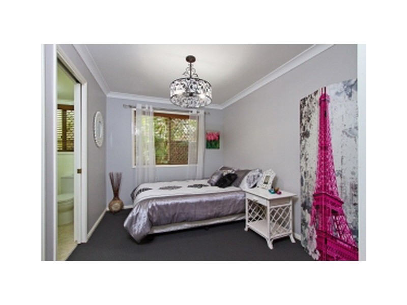 5 Medinde Court, Robina QLD 4226
