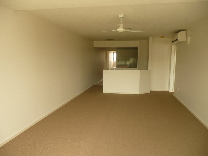 26/10 Grand Parade, Kawana Island QLD 4575