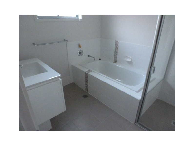 86 Carselgrove Ave, Fitzgibbon QLD 4018