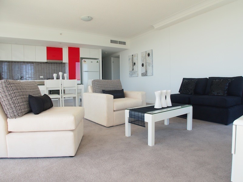 9 Lawson Street, Southport QLD 4215