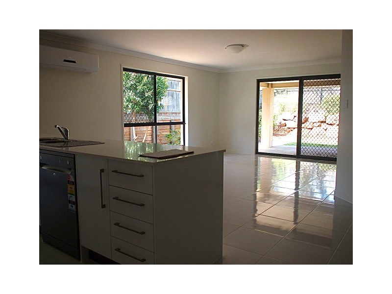 7 Keswick Place, Redland Bay QLD 4165