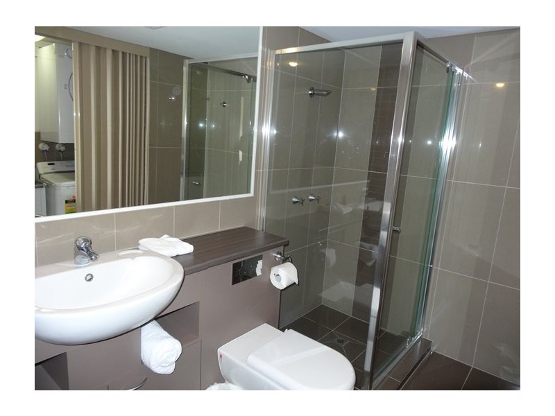 19/1 Great Hall Dve, Nobby Beach QLD 4218