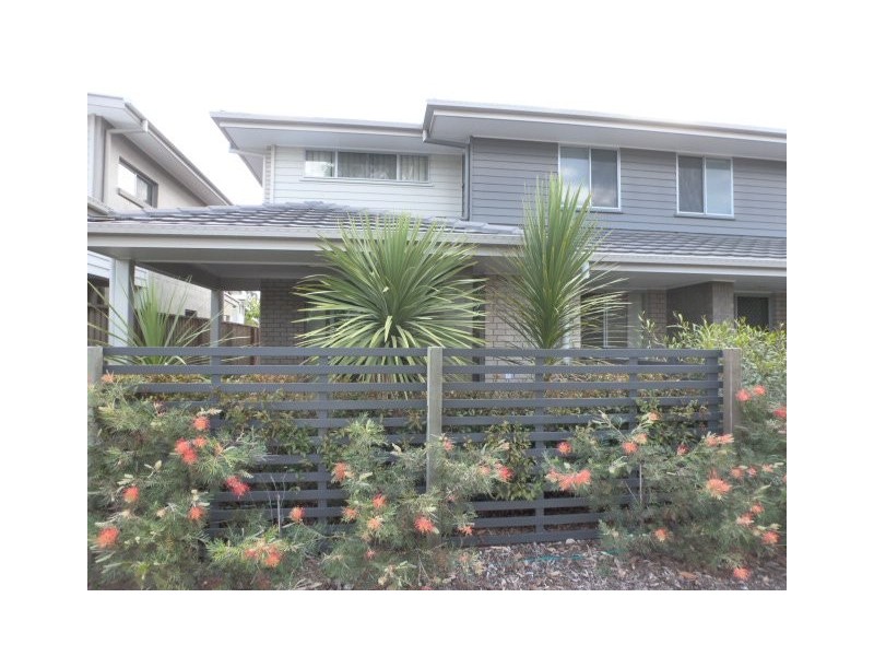 86 Carselgrove Ave, Fitzgibbon QLD 4018