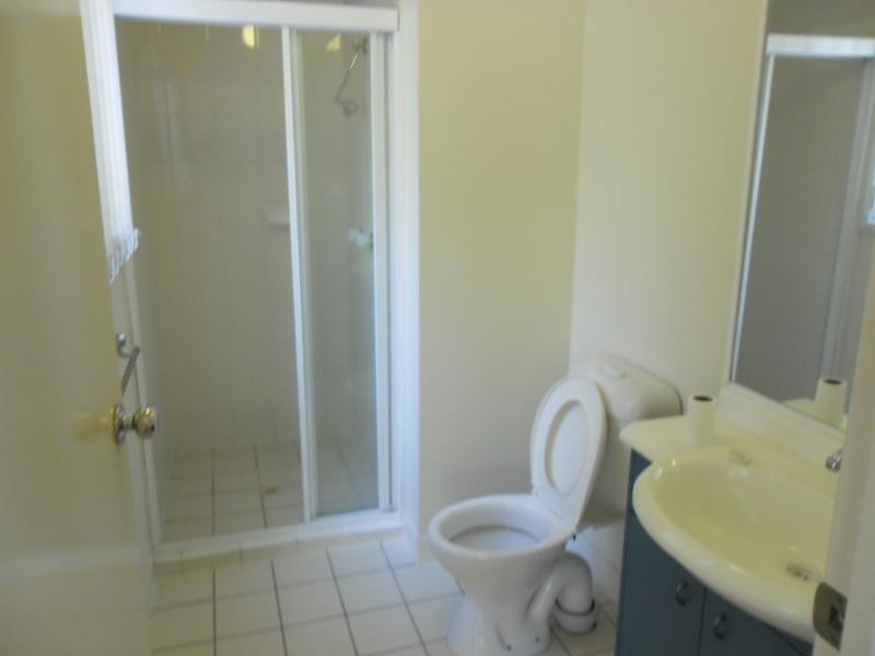 2/583 Wondall Road, Tingalpa QLD 4173