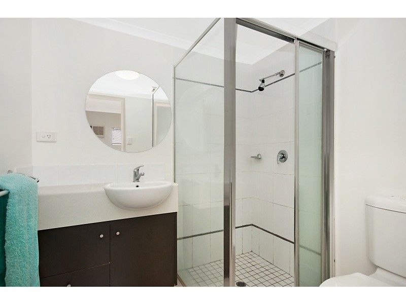 4/44 Pease street, Manoora QLD 4870