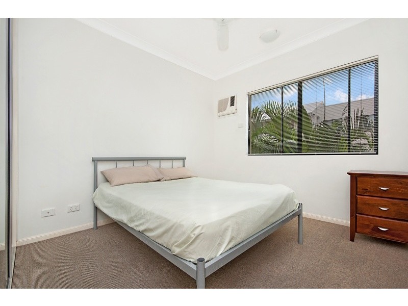 4/44 Pease street, Manoora QLD 4870