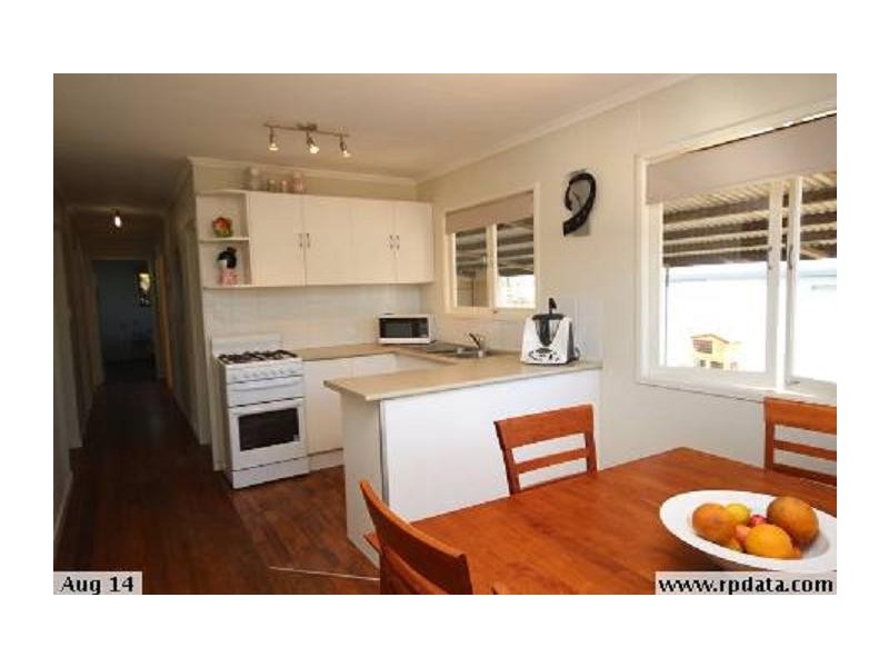 10 Katherine St, Beerwah QLD 4519