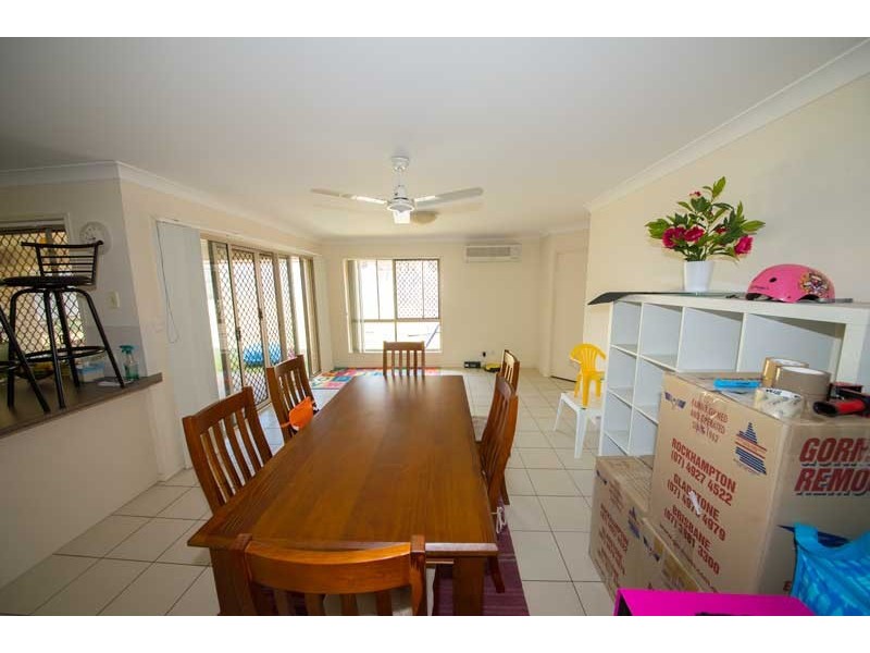 11 Tenzing Court, Warner QLD 4500