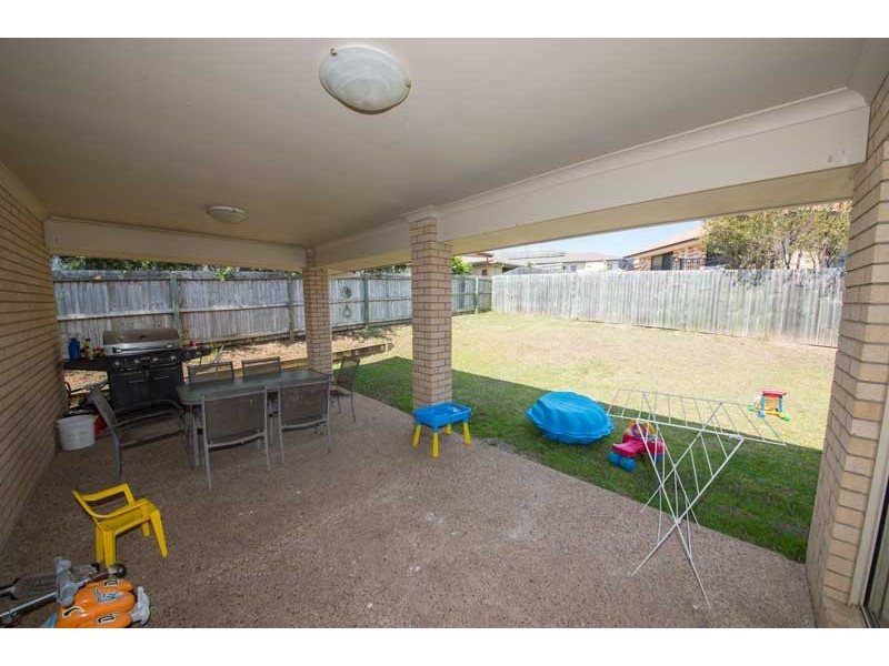 11 Tenzing Court, Warner QLD 4500