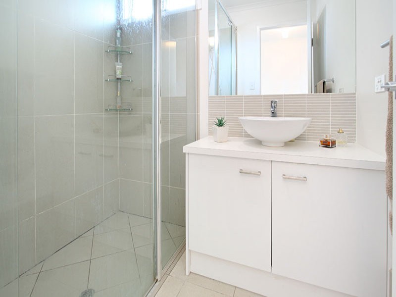 1/100 Bride Street, Wynnum QLD 4178