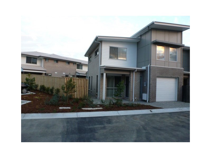 86 Carselgrove Ave, Fitzgibbon QLD 4018