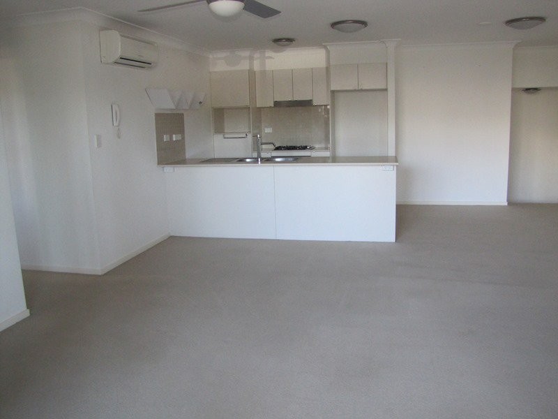 23 Playfield Street, Chermside QLD 4032