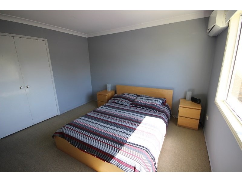 8/52 Island St, Cleveland QLD 4163