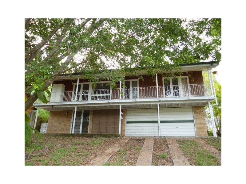 38 Newcomen Street, Indooroopilly QLD 4068