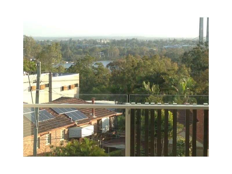 R106/8 Lochaber St, Dutton Park QLD 4102