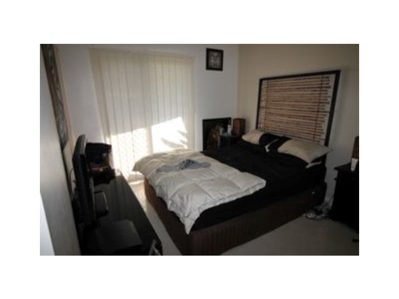 Chevron Island QLD 4217