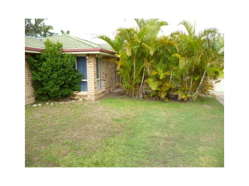 5 Jewel Court, Regents Park QLD 4118