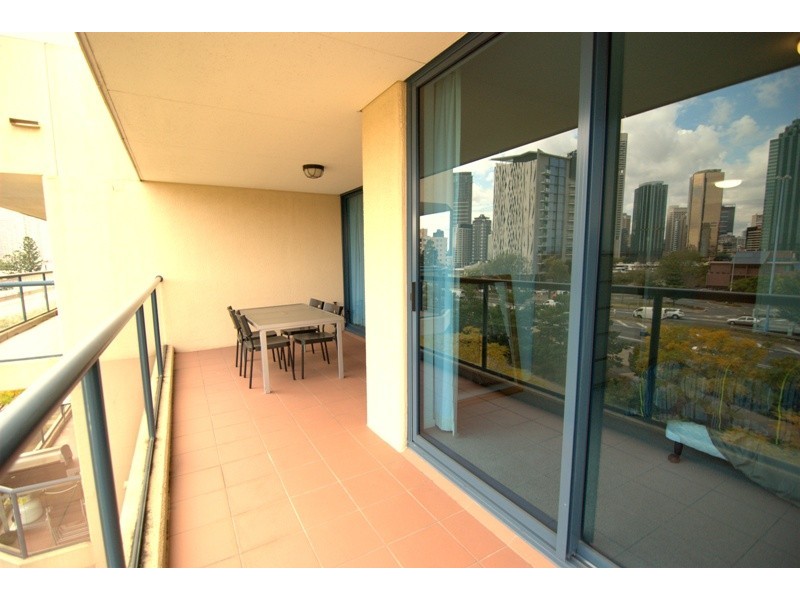 Kangaroo Point QLD 4169