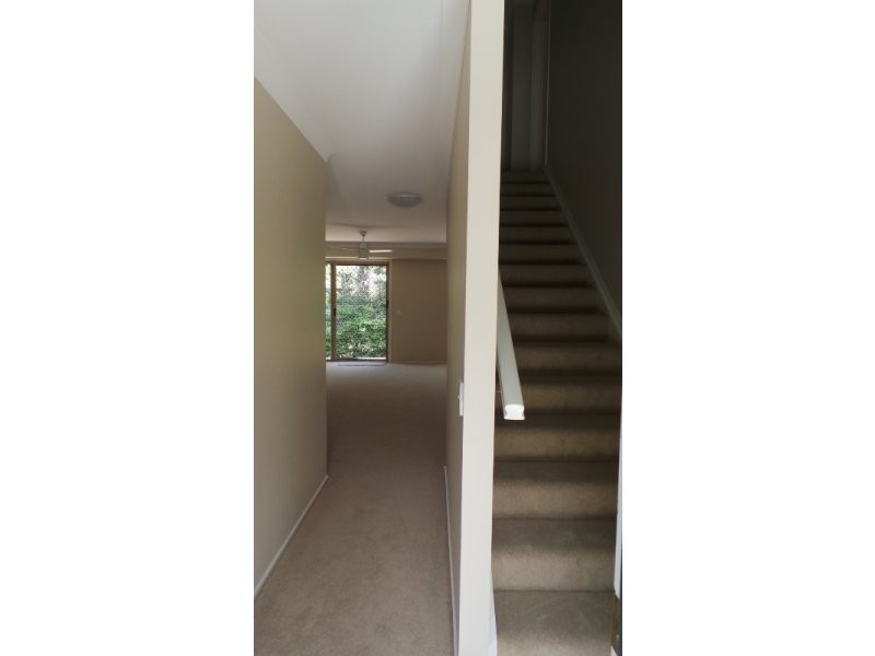 A/757 Ashmore Road, Ashmore QLD 4214