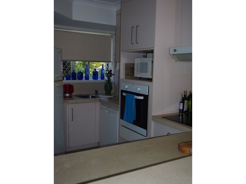 11/29-37 Island Street, Cleveland QLD 4163