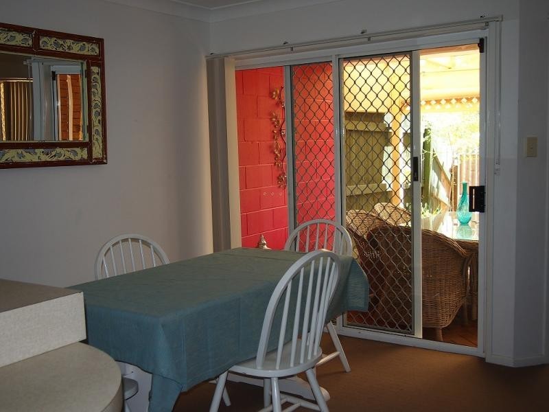 11/29-37 Island Street, Cleveland QLD 4163