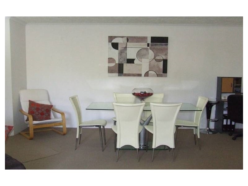 13/37 Mawarra Street, Chevron Island QLD 4217