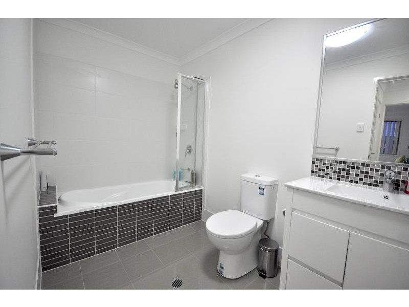 56/2 Photinia Crescent, Mountain Creek QLD 4557