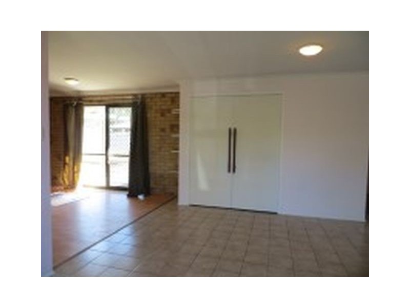 4 tapioca St, Eight Mile Plains QLD 4113