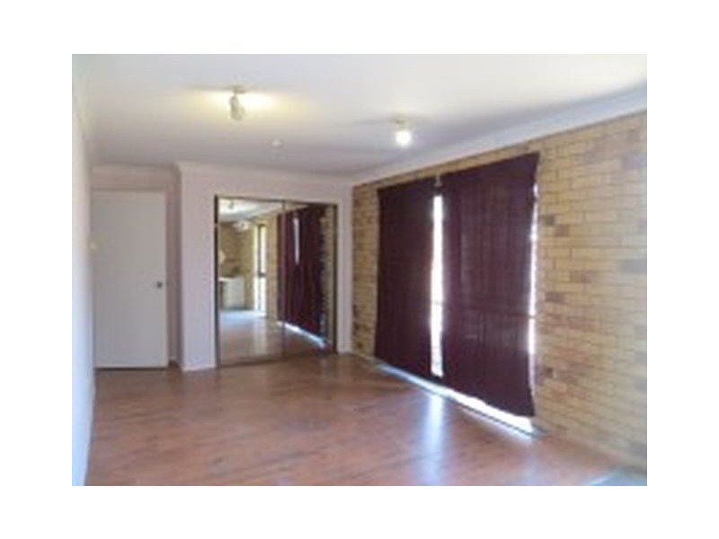 4 tapioca St, Eight Mile Plains QLD 4113