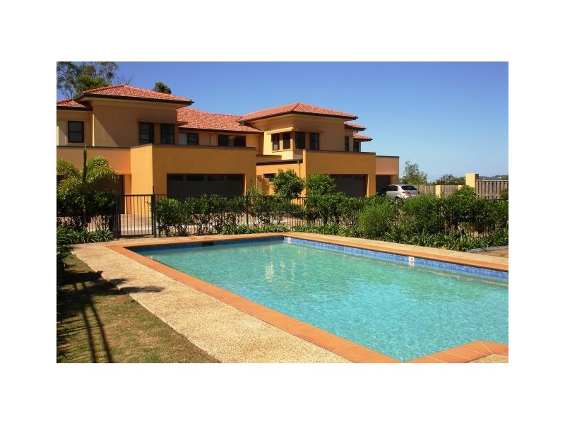 13/45 Prospect Court & 1 Geraldton Drive, Robina QLD 4226